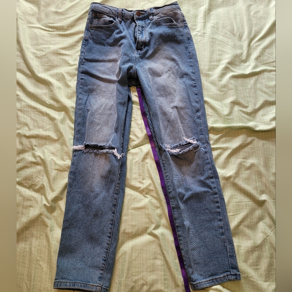 Vibe And Rant Ripped knee jeans #286